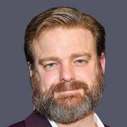 Matt Biedel 飾演 