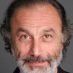 Enrico Di Giovanni 飾演 Le Prince (Voice)