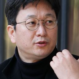 Jeon Kyu-hwan - 獨舞城導演