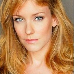 Kathryn Gordon 飾演 Makaela