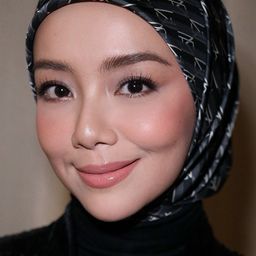 蜜拉·菲爾莎 飾演 Fizah