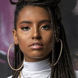 蓋布茲 飾演 Gabi