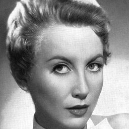 Marie Daëms 飾演 Guest at the opening