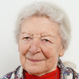 Julia Gschnitzer 飾演 Keuschlerin