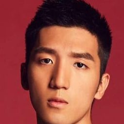 翁原騰 飾演 Chen Zi Yuan