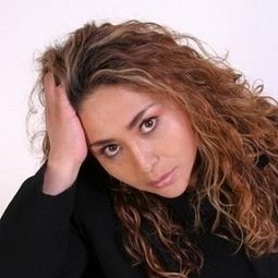 Laura Torres - 怪誕鬼作家演員 飾演ChupaSangre (voice)