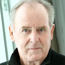 彼得·麥克尼爾 飾演 Chief Inspecter Ray Hartman