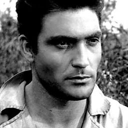 Rik Battaglia 飾演 Frank Geraci