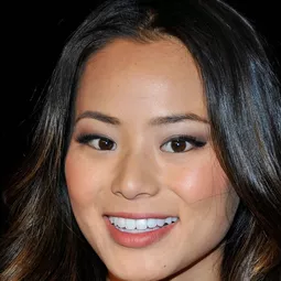 鍾潔咪 飾演 Lady Silk