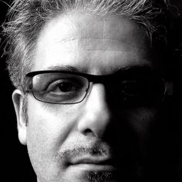 Pietro Spagnoli 飾演 Dandini