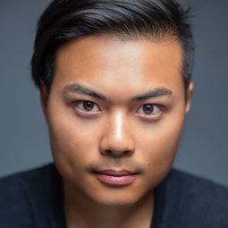 Johnny X. Wang - 踹你死功夫演員 飾演Chinese Bandit