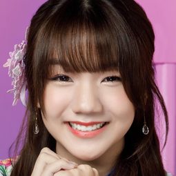 Parita Rirermkul - 介乎榴槤與山竹的詩意演員 飾演Sara